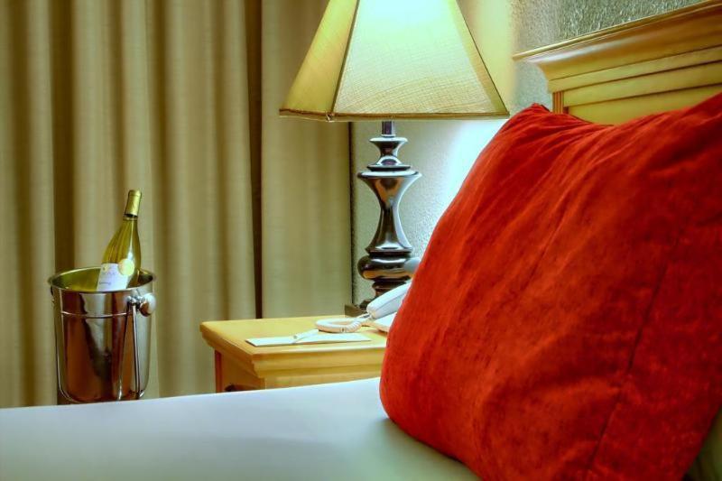 Corona Hotel & Spa Энсенада Номер фото